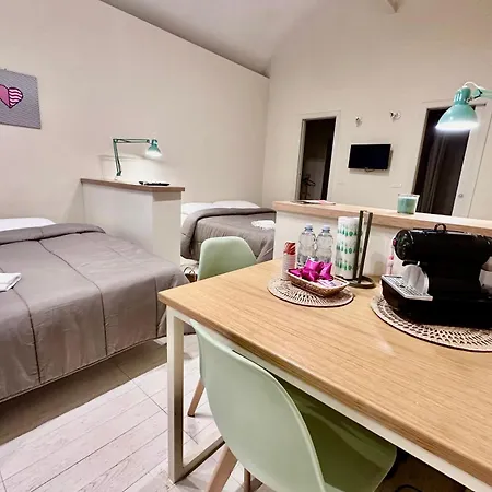 Apartment Pop House - - Centro Storico