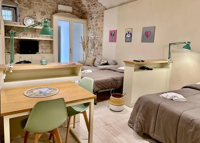 Pop House - - Centro Storico Apartment Molfetta